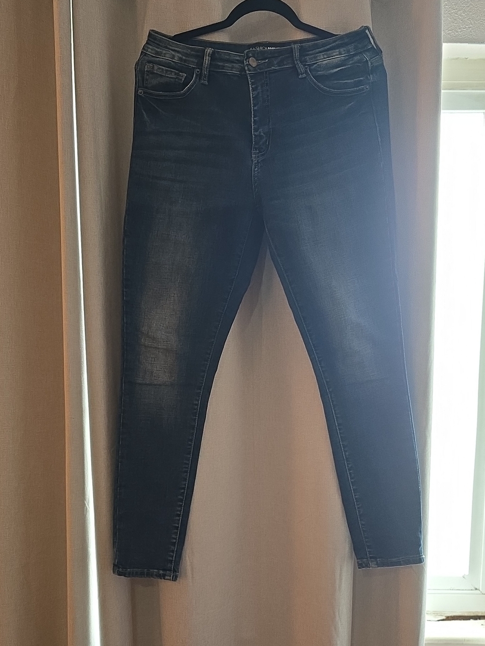 Fashion Nova Women's Dark Blue Skinny Jeans